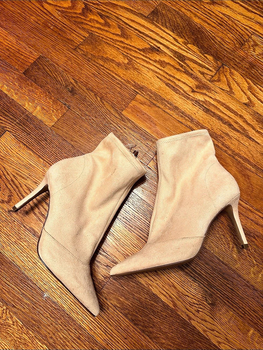 Jessica Simpson Pointed Toe Ankle Boots in Brown Like New
